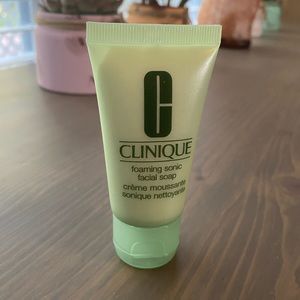 Clinique Foaming Sonic Facial Soap